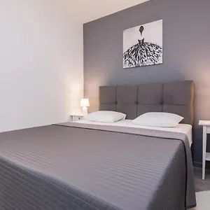 apartment-star-zadar.hotelinzadar.com/