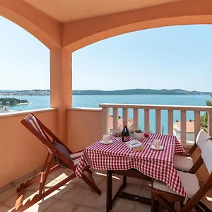 Tonina , Trogir Horvátország
