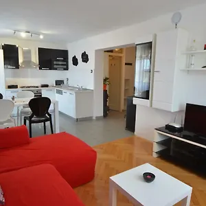 Apartment Terzić